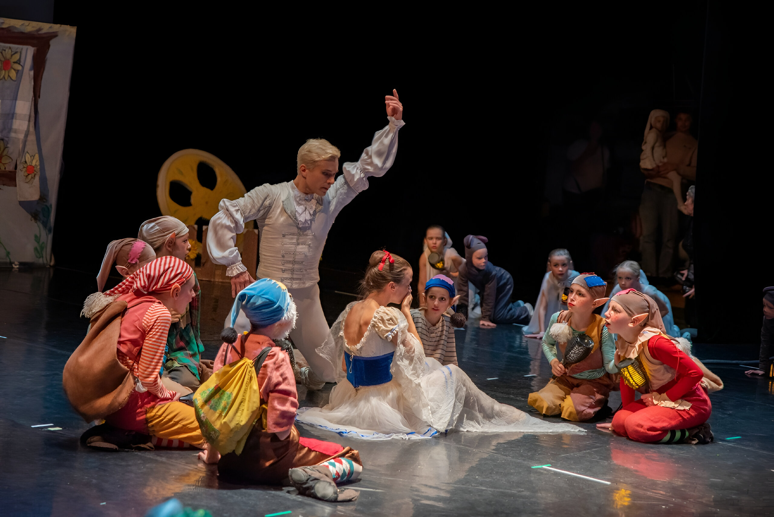 Детский балет «Белоснежка и семь гномов» Детский балет «Белоснежка и семь гномов» со скидкой 30%