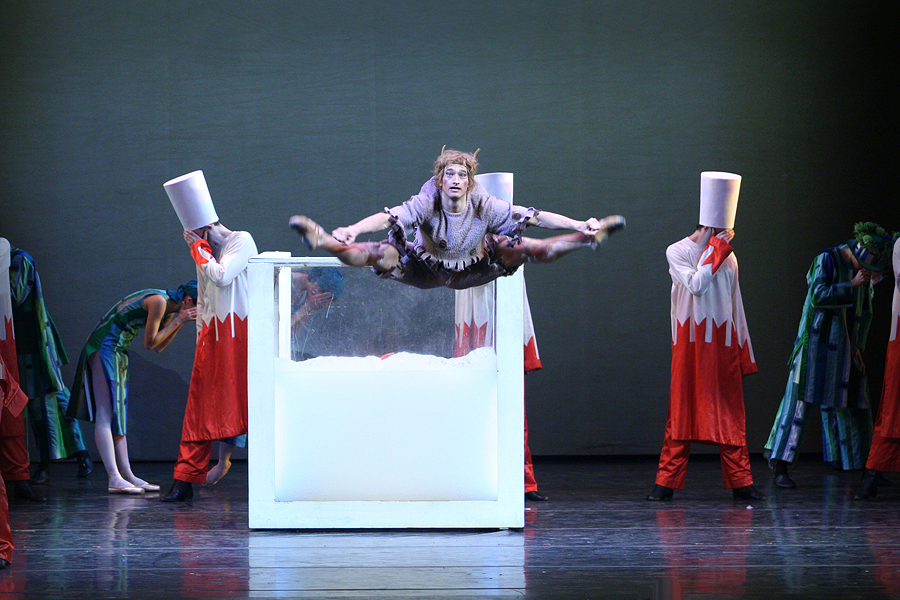 Балет «Конёк-Горбунок» в Мариинском театре Балет «Конёк-Горбунок» в Мариинском театре