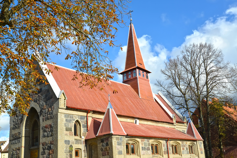 Автобусно-пешеходная экскурсия «По следам Янтарной комнаты» со скидкой 25%