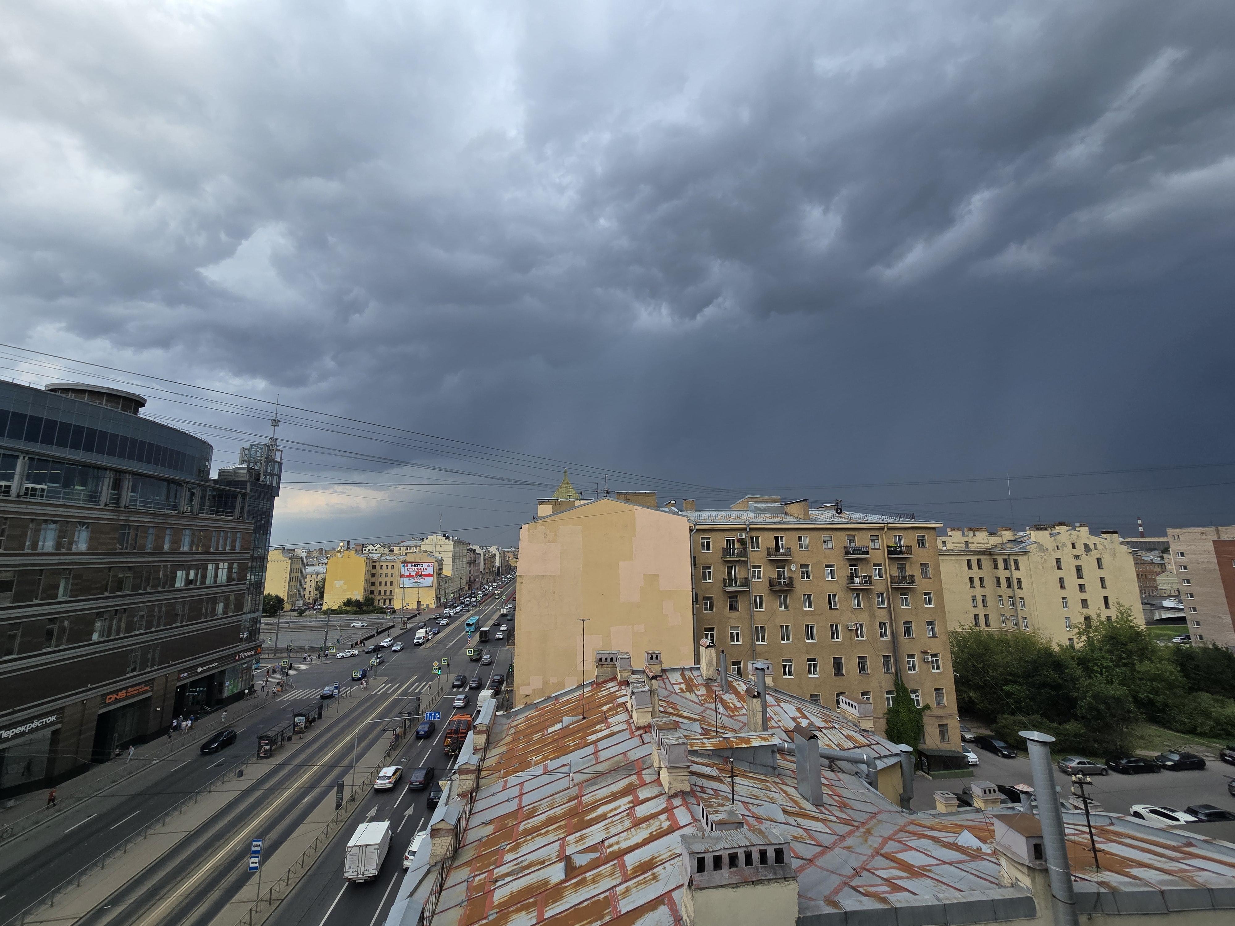 Погода в Петербурге и Ленобласти резко ухудшилась — прогноз и фото