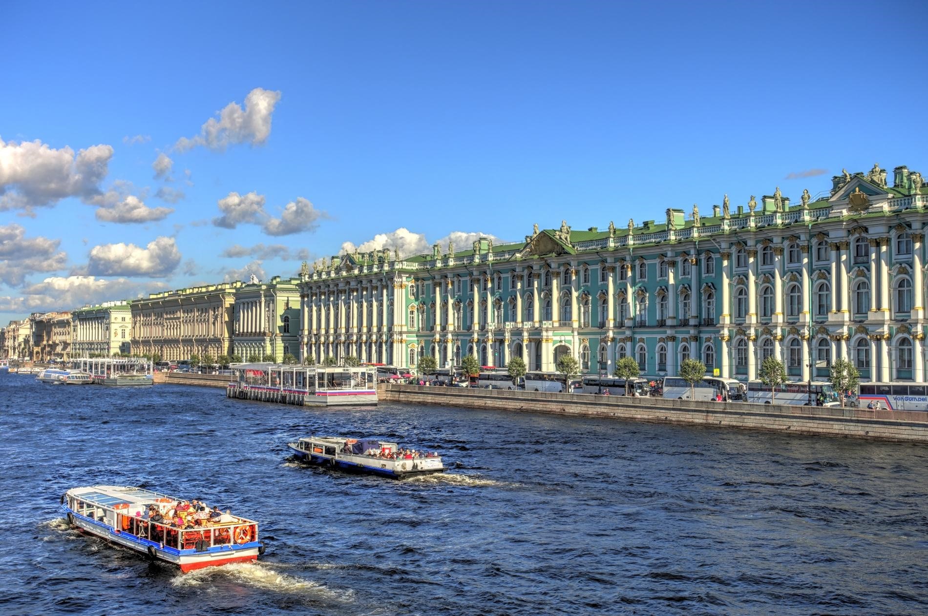 Водная экскурсия «Невские просторы» со скидкой 61%