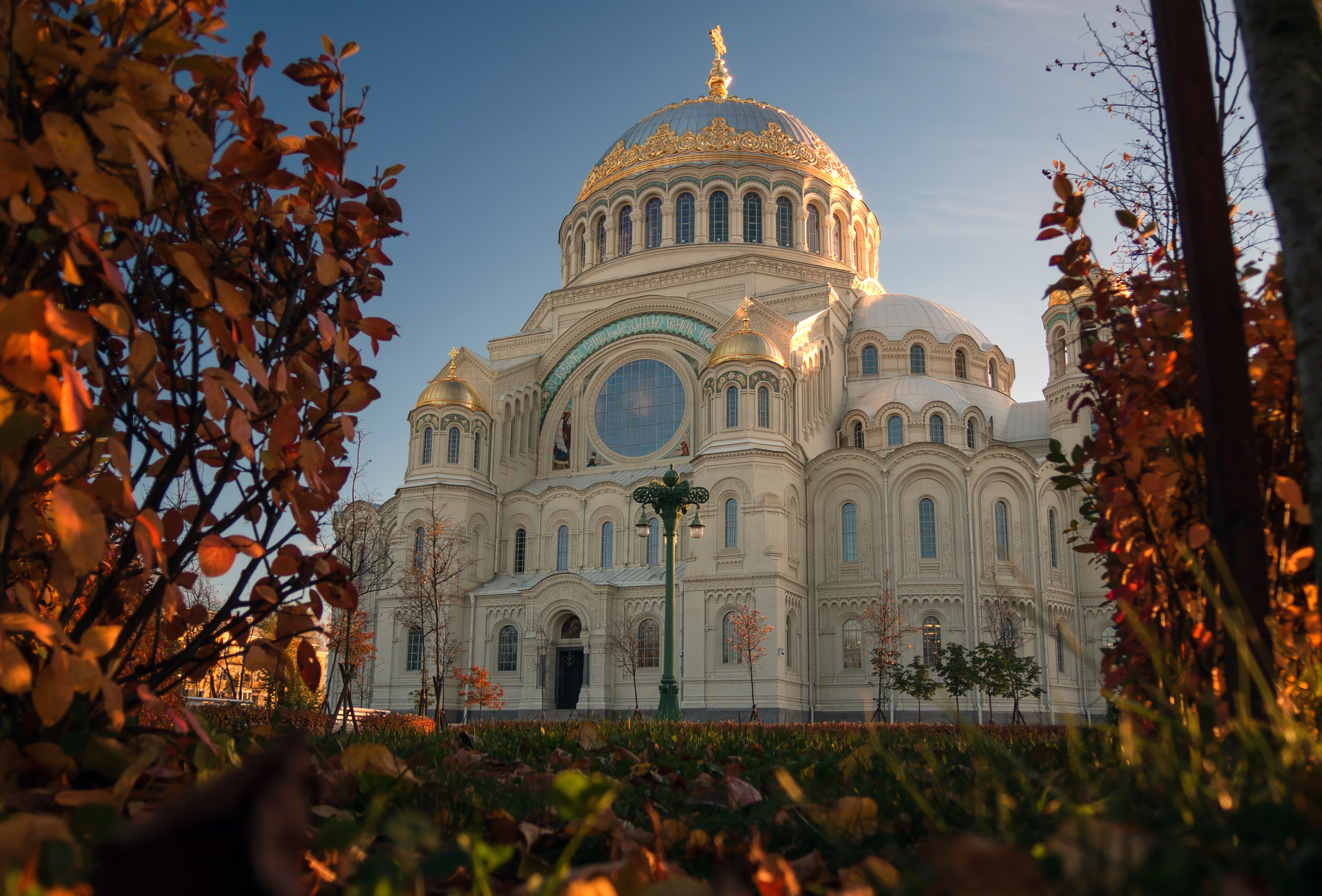 Экскурсия в Кронштадт с прогулкой на теплоходе со скидкой до 49%