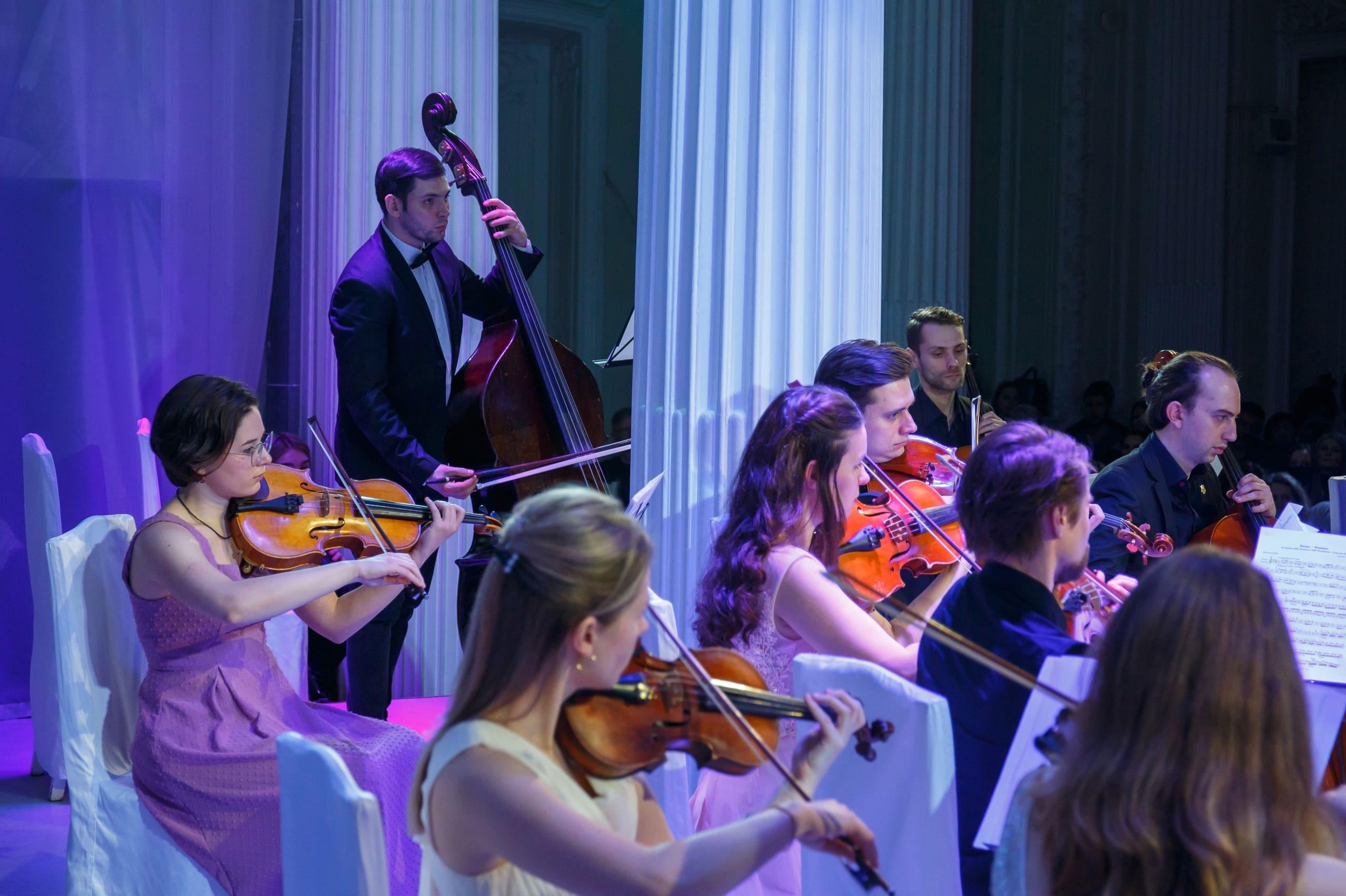Концерт CITY Orchestra «Вивальди. Времена года» в Николаевском дворце со скидкой 30%