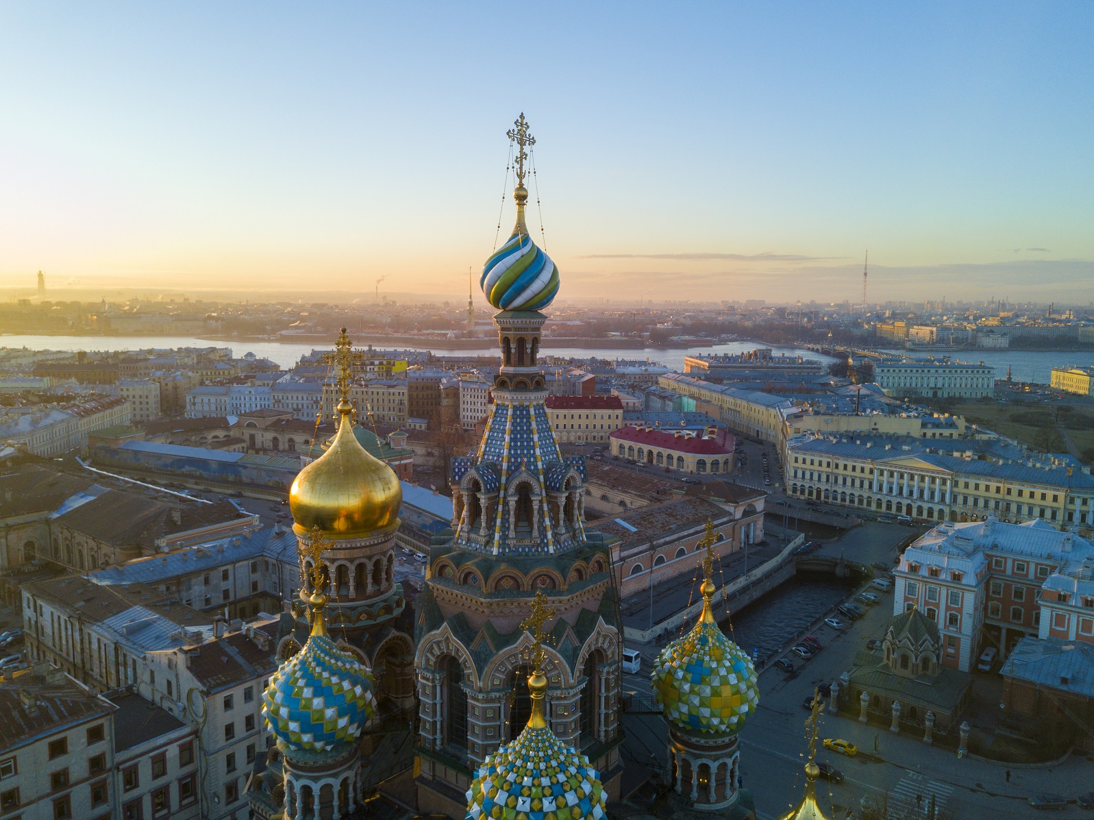 Автобусная обзорная экскурсия по Санкт-Петербургу со скидкой 34%