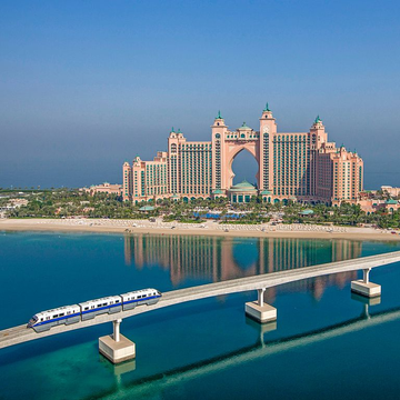 Экскурсия «Две жемчужины Востока: Дубай и Абу-Даби» из Шарджи Экскурсия «Две жемчужины Востока: Дубай и Абу-Даби» из Шарджи