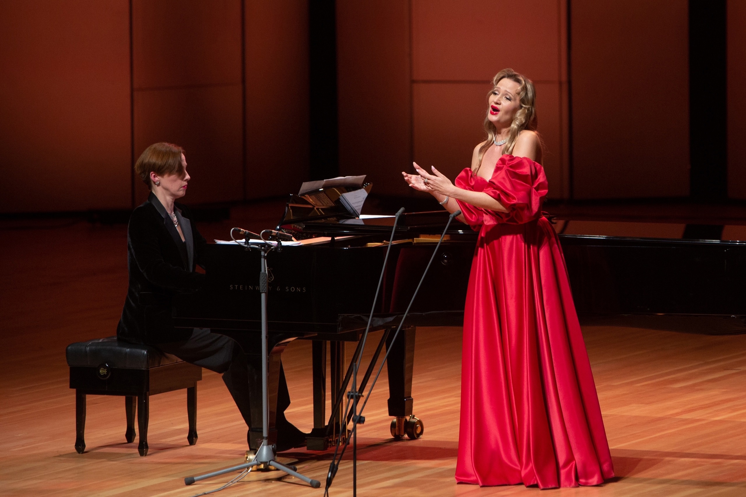 Концерт «Сокровища мировой оперы» с экскурсией по усадьбе Г. Державина  со скидкой 30%