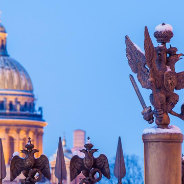 Автобусная обзорная экскурсия «Петербург старинный и современный» со скидкой 20%