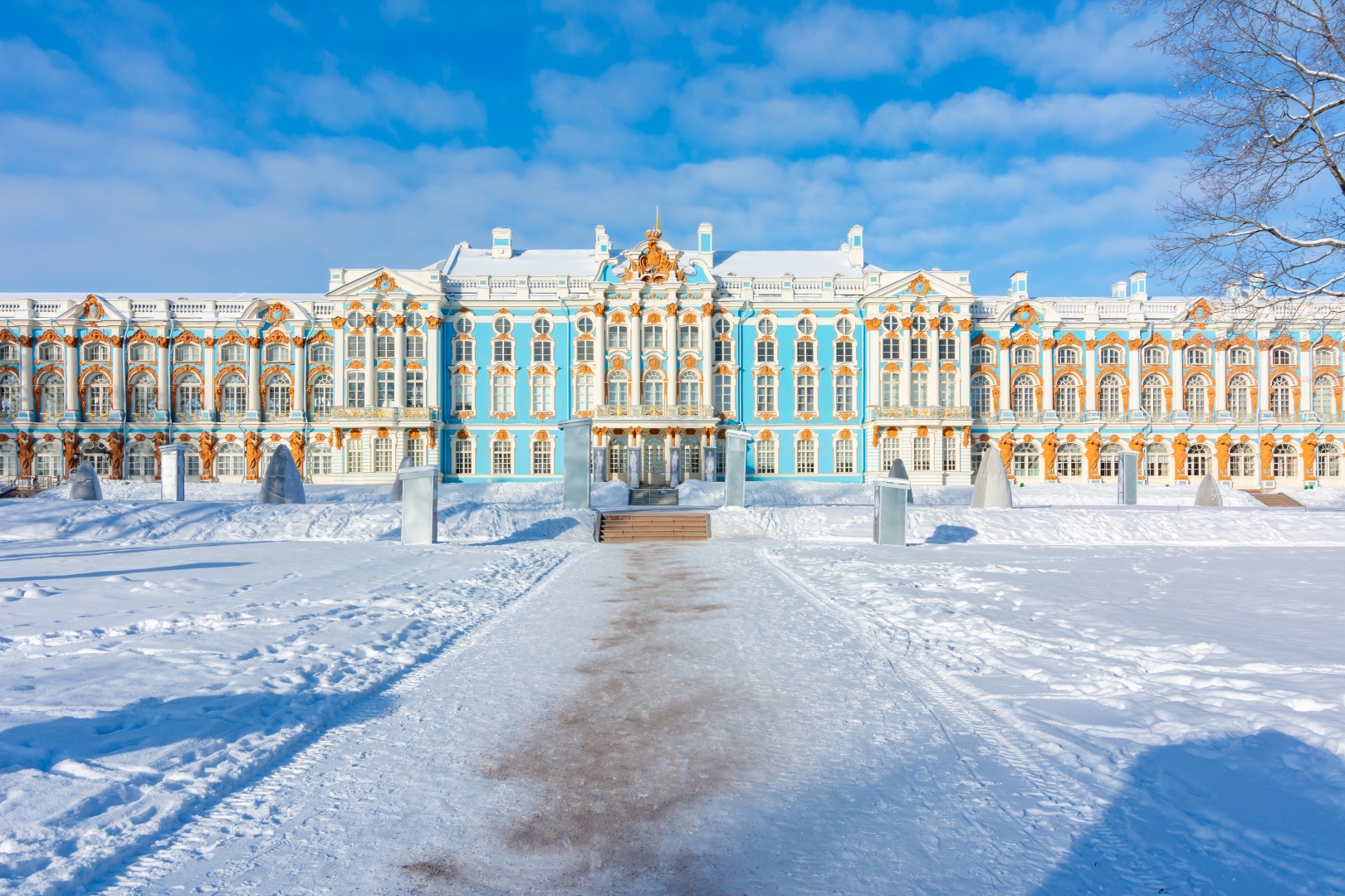 Новогодняя экскурсия «Царское село — Павловск — Гатчина: царские резиденции в новогоднем убранстве» со скидкой 59%