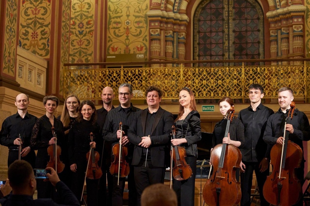 Концерт «Времена года» при свечах в Англиканском соборе со скидкой 60%