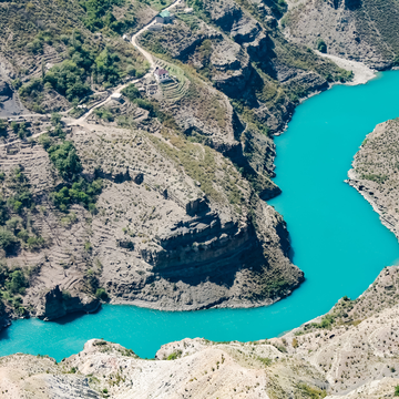 Экскурсия «Сулакский каньон, пещера Нохъо и Бархан Сарыкум»