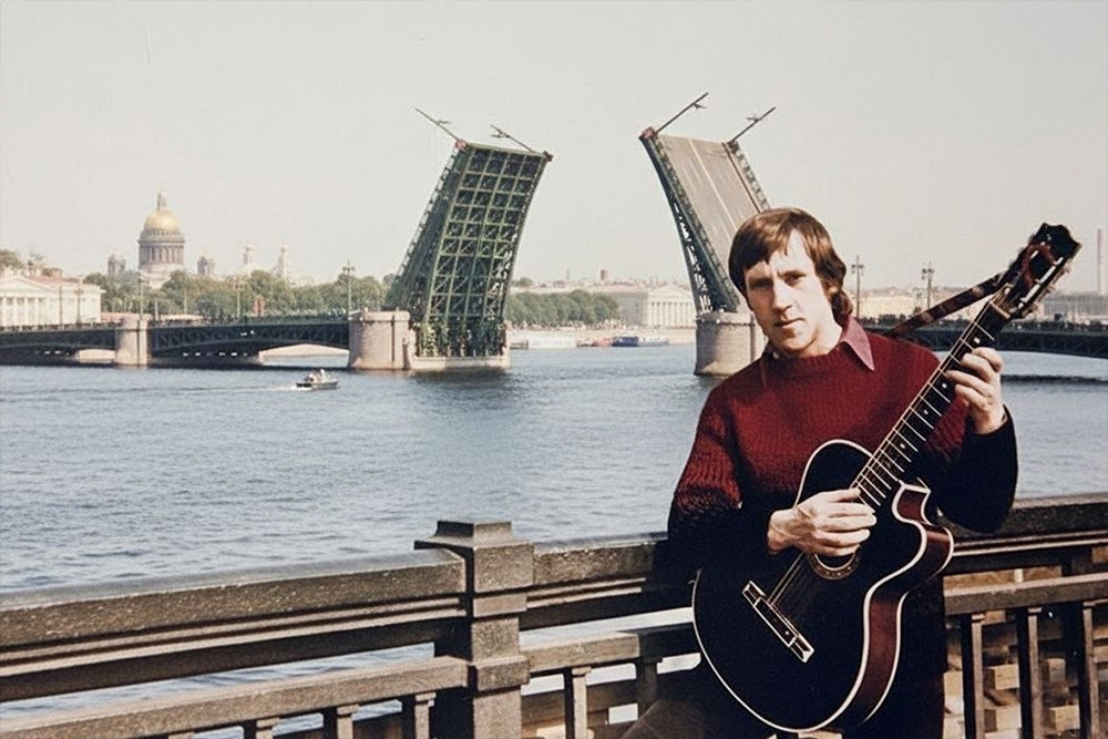 Концерт «Высоцкий на волнах Невы» Концерт «Высоцкий на волнах Невы» со скидкой до 24%