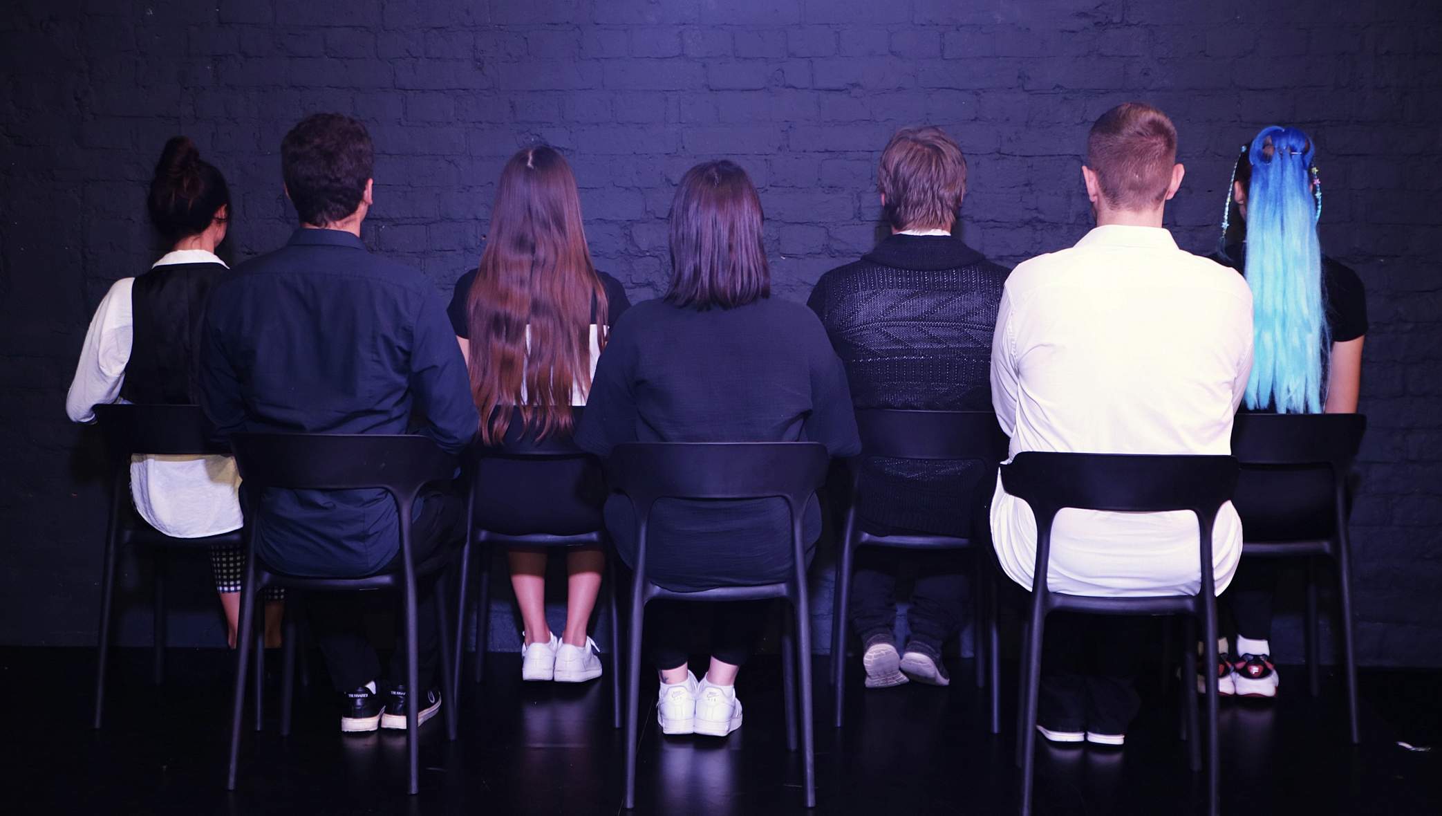 Спектакль «Яна всем нравится. Нет» со скидкой 30%