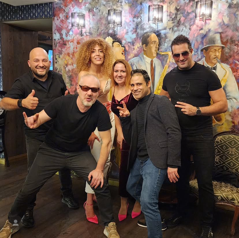 Концерт группы Caribbean Mix в ресторане Noisy River со скидкой 30%