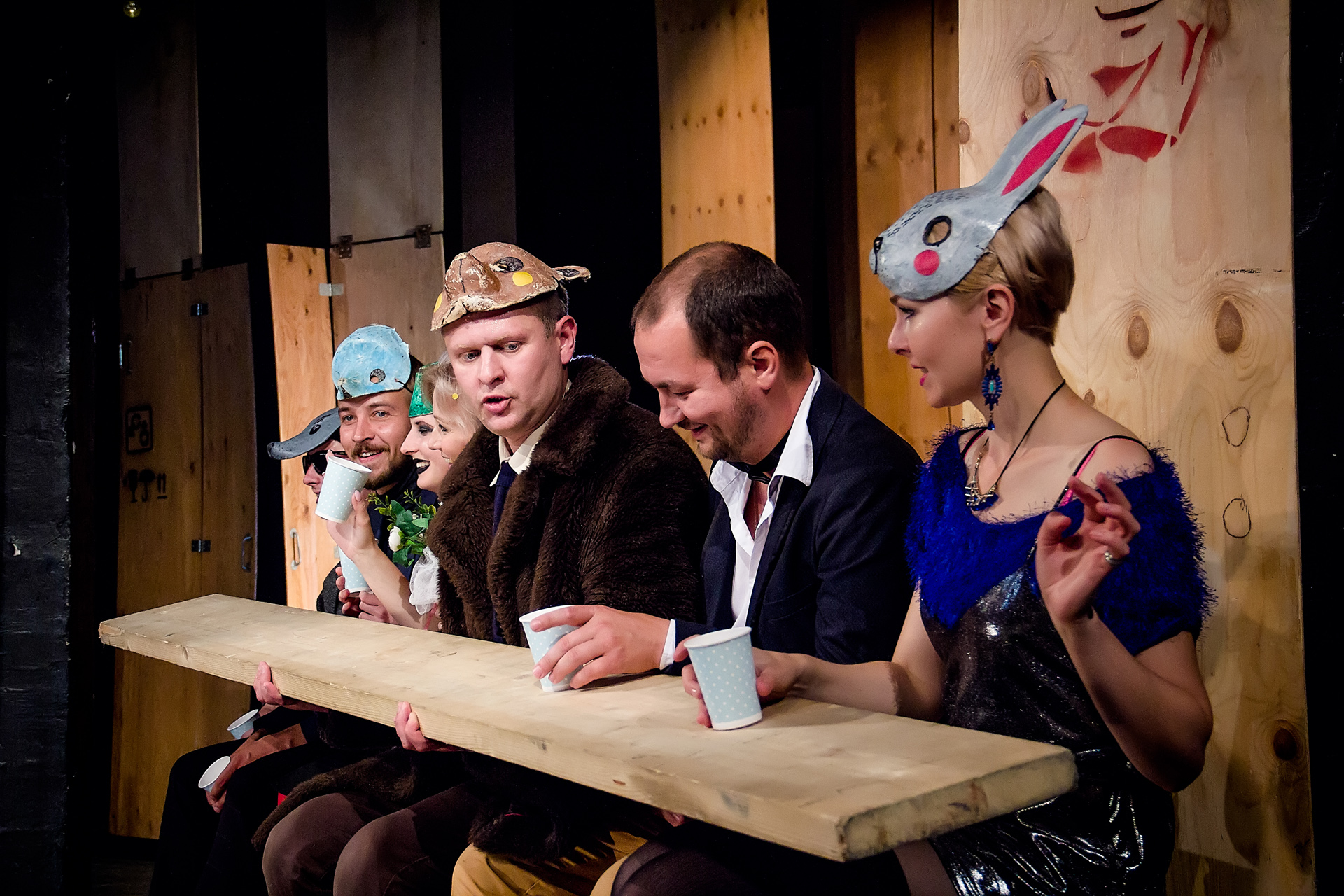 Спектакль «#ПрощайИюнь»