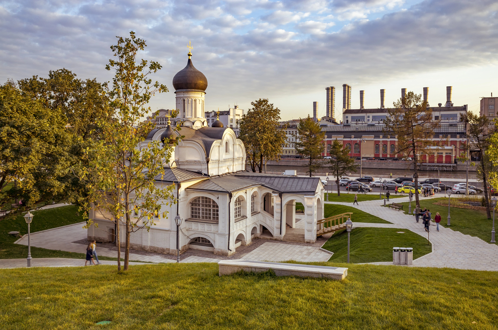 Пешеходная экскурсия «Сказки старого Зарядья» Пешеходная экскурсия «Сказки старого Зарядья»