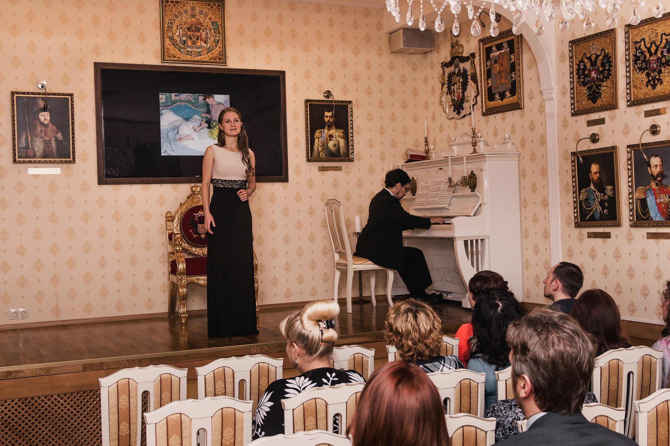 Музыкальный вечер «Концерт, музей, фуршет» в «Доме Романовых» со скидкой 30%