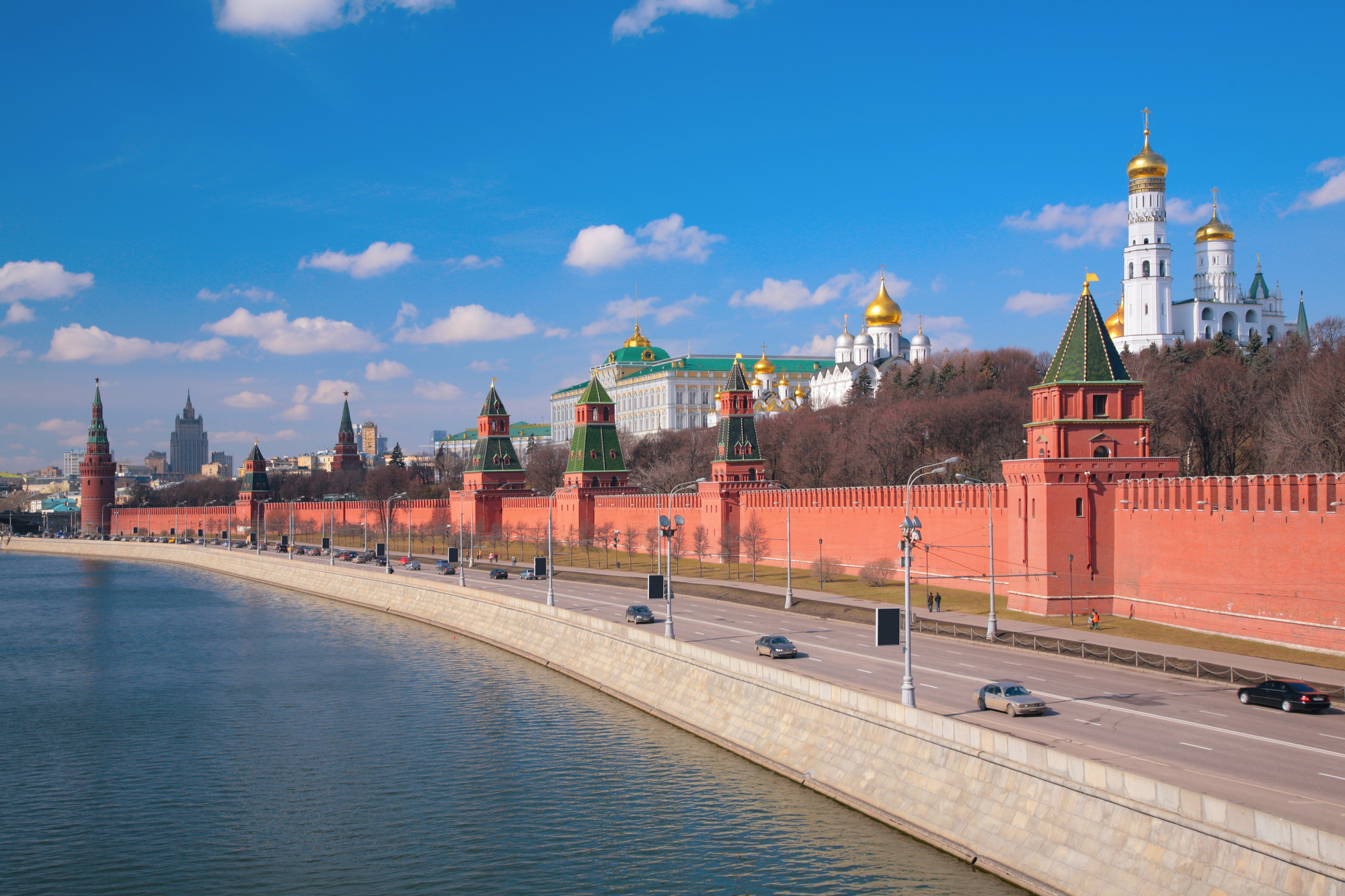 Теремной дворец