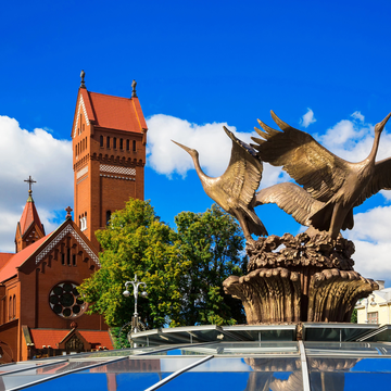 Индивидуальная обзорная пешеходная экскурсия по Минску со скидкой 20%