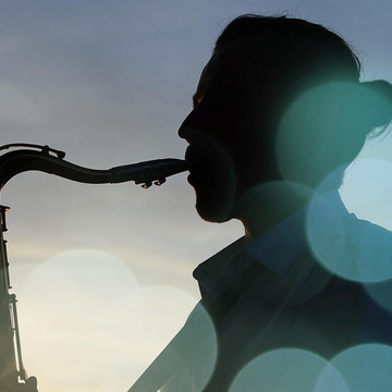 Концерт «Синатра» с экскурсией по Владимирскому дворцу Концерт «Фрэнк Синатра» с экскурсией по Владимирскому дворцу со скидкой 30%