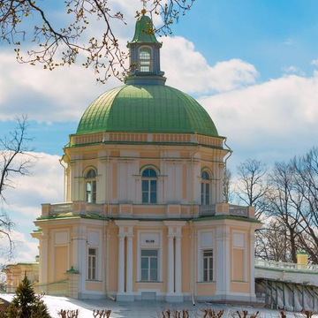 Экскурсия «Ораниенбаум. Всё включено» Экскурсия «Ораниенбаум. Всё включено» со скидкой до 49%