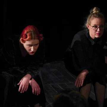 Спектакль «Се ля ви» со скидкой 30%