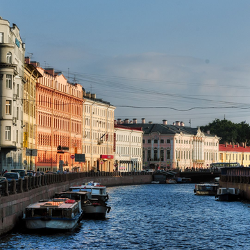 Аудиоэкскурсия «Исторический центр: прогулка от метро Адмиралтейская до метро Невский проспект»