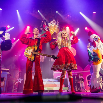 Цирковой мюзикл «Бременские музыканты. Загадка Трубадура» в «Цирке Чудес» на Речном со скидкой 20%