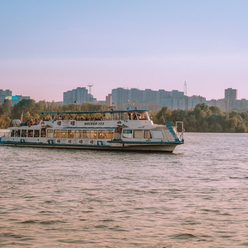 Прогулка «Город 54» на двухпалубном теплоходе со скидкой 20%