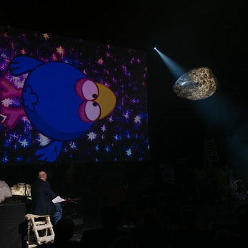 Концерт «Мы летим» в Новый год. Песни из «Летающих зверей» и «Смешариков» на Новой сцене Александринского театра Концерт «Мы летим» в Новый год. Песни из «Летающих зверей» и «Смешариков» на Новой сцене Александринского театра