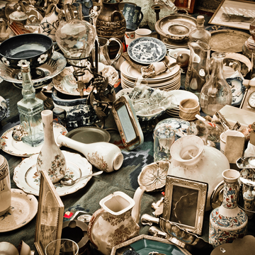 Пешеходная экскурсия «Купеческий Петербург» с чаепитием с блинами Пешеходная экскурсия «Купеческий Петербург» с чаепитием с блинами со скидкой до 35%