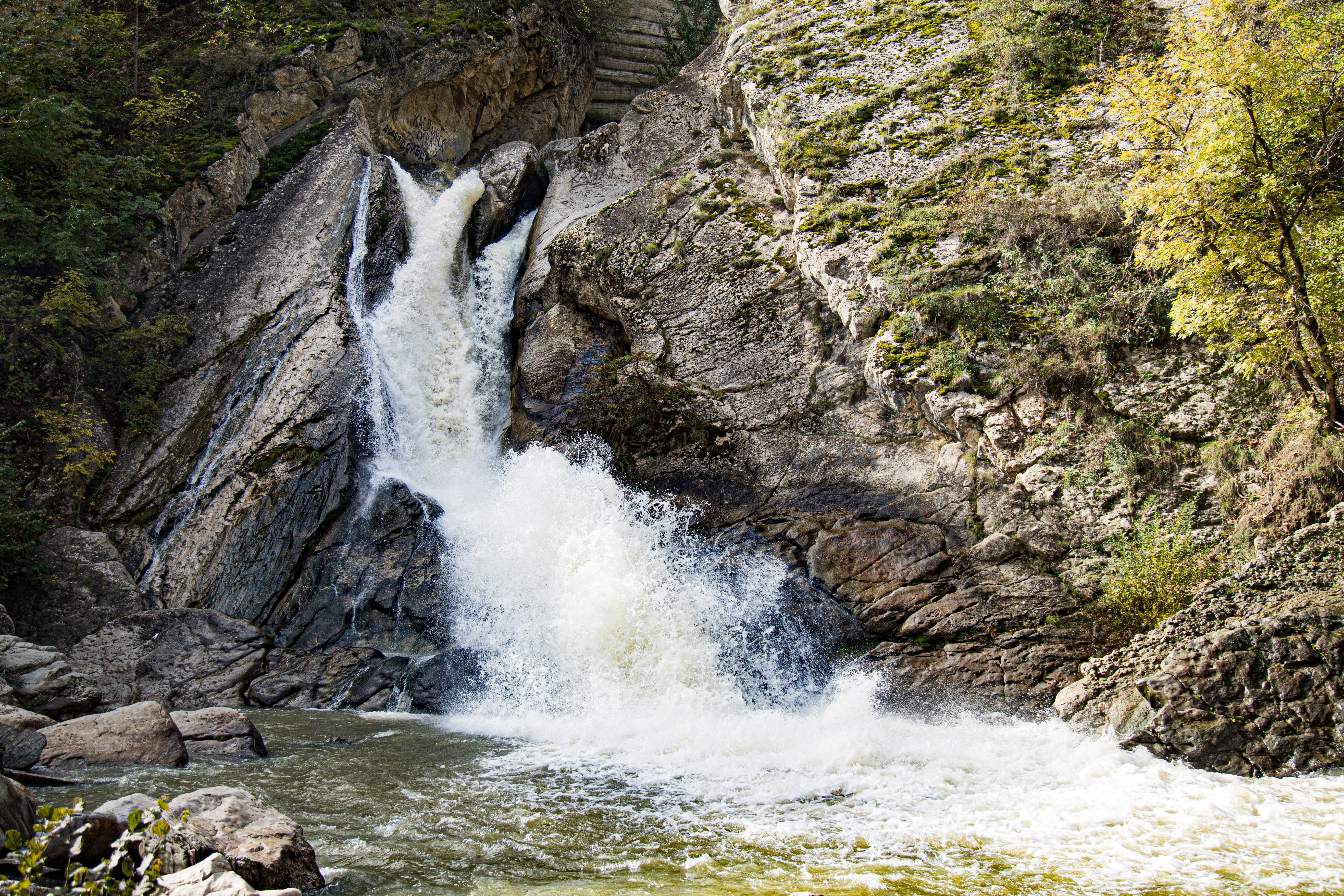 Экскурсия на Хучнинский водопад с мастер-классом и обедом