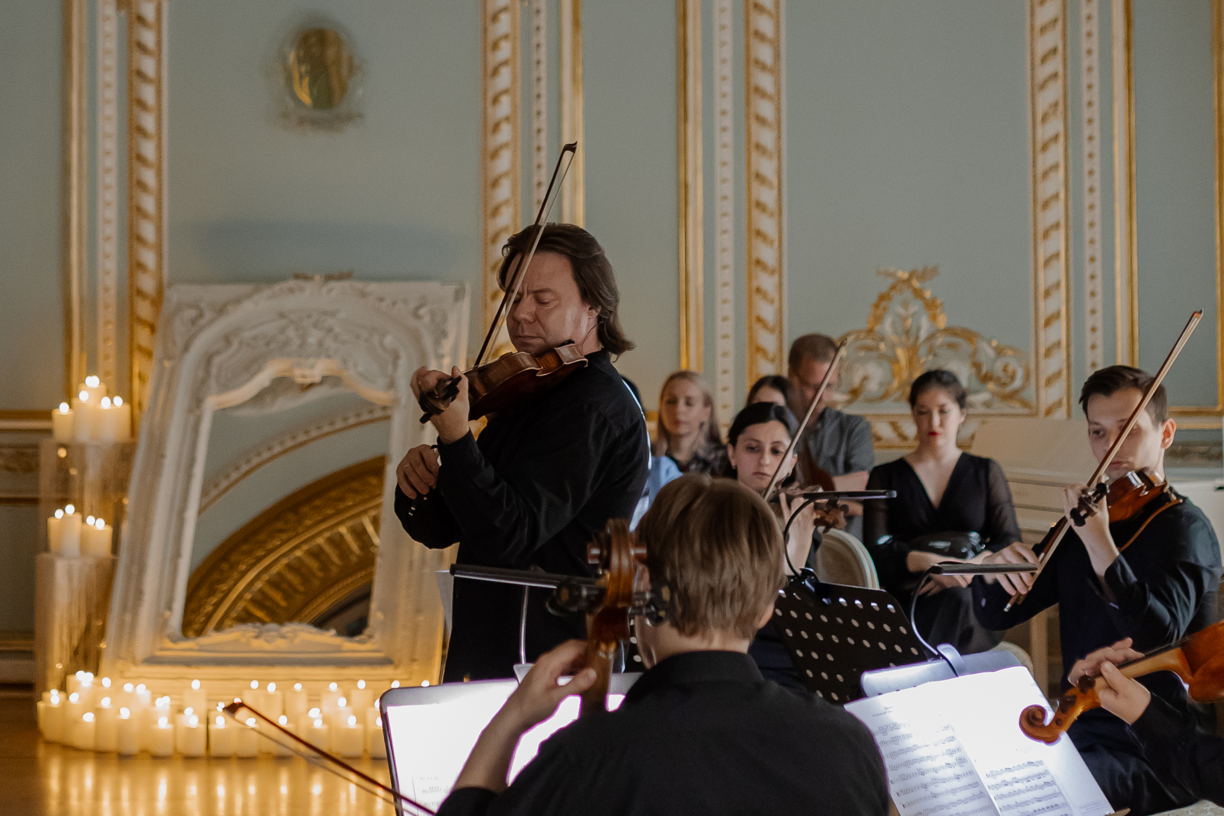 Концерт при свечах «Времена года. Vivaldi vs Piazzolla» в особняке Серебрякова Концерт при свечах «Времена года. Vivaldi vs Piazzolla» в особняке Серебрякова