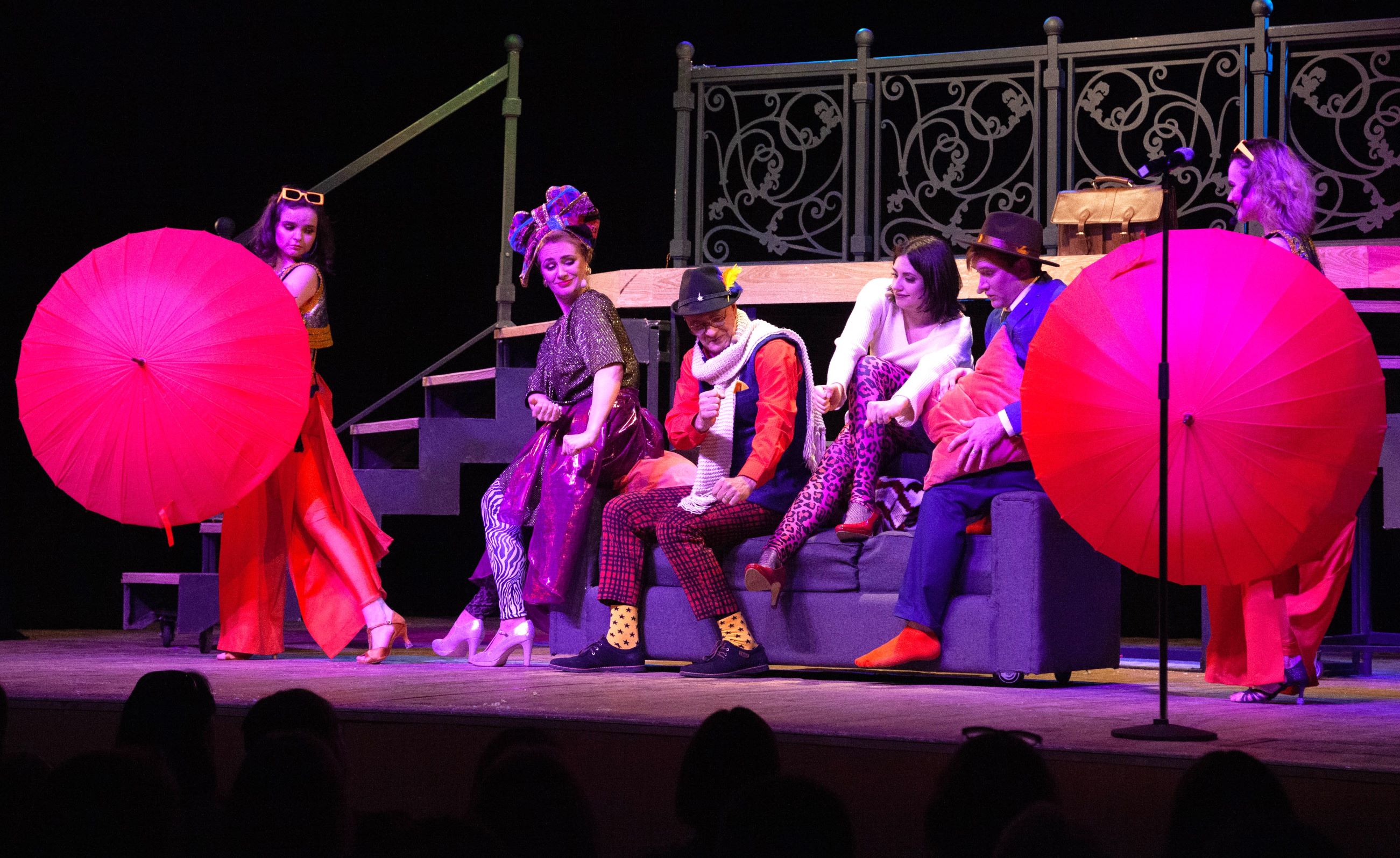 Музыкальная комедия «Шесть дней в браке» со скидкой 35%