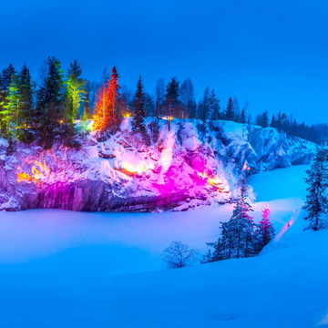 Трёхдневный тур «Новогодняя дорога к Карельскому Деду Морозу: вокруг Ладоги» Трёхдневный тур «Новогодняя дорога к Карельскому Деду Морозу: вокруг Ладоги» со скидкой 39%