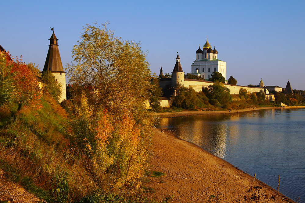 Однодневный тур в Пушкинские Горы «Заповедник» и типично псковские дали» с дегустацией напитков