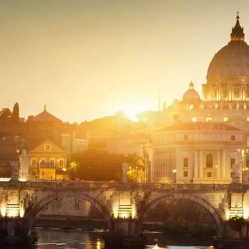 Пешеходная экскурсия «Мистика и тайны вечернего Рима» со скидкой 30%