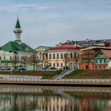 Пешеходная экскурсия «Тайная жизнь Казани» со скидкой 23%