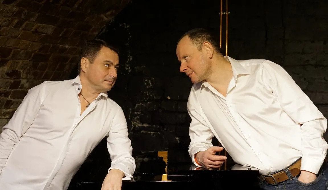 Спектакль «Соло на двоих» с Даниилом Спиваковским и Евгением Борцом Спектакль «Соло на двоих» с Даниилом Спиваковским и Евгением Борцом со скидкой 40%