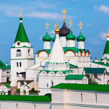 Автобусная экскурсия по Нижнему Новгороду с посещением Печёрского монастыря и канатной дороги