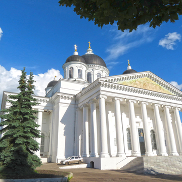 Автобусная экскурсия в Арзамас и Пешелань Автобусная экскурсия в Арзамас и Пешелань