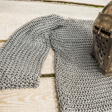 Автобусная экскурсия «Призрак замка Шаакен. Замок Нессельбек» со скидкой 25%