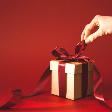 Идеи для подарков: эмоции со скидками до 50%