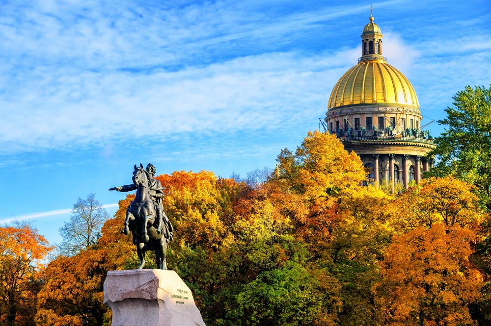 Куда сходить в Петербурге в выходные 10 – 12 октября 2025