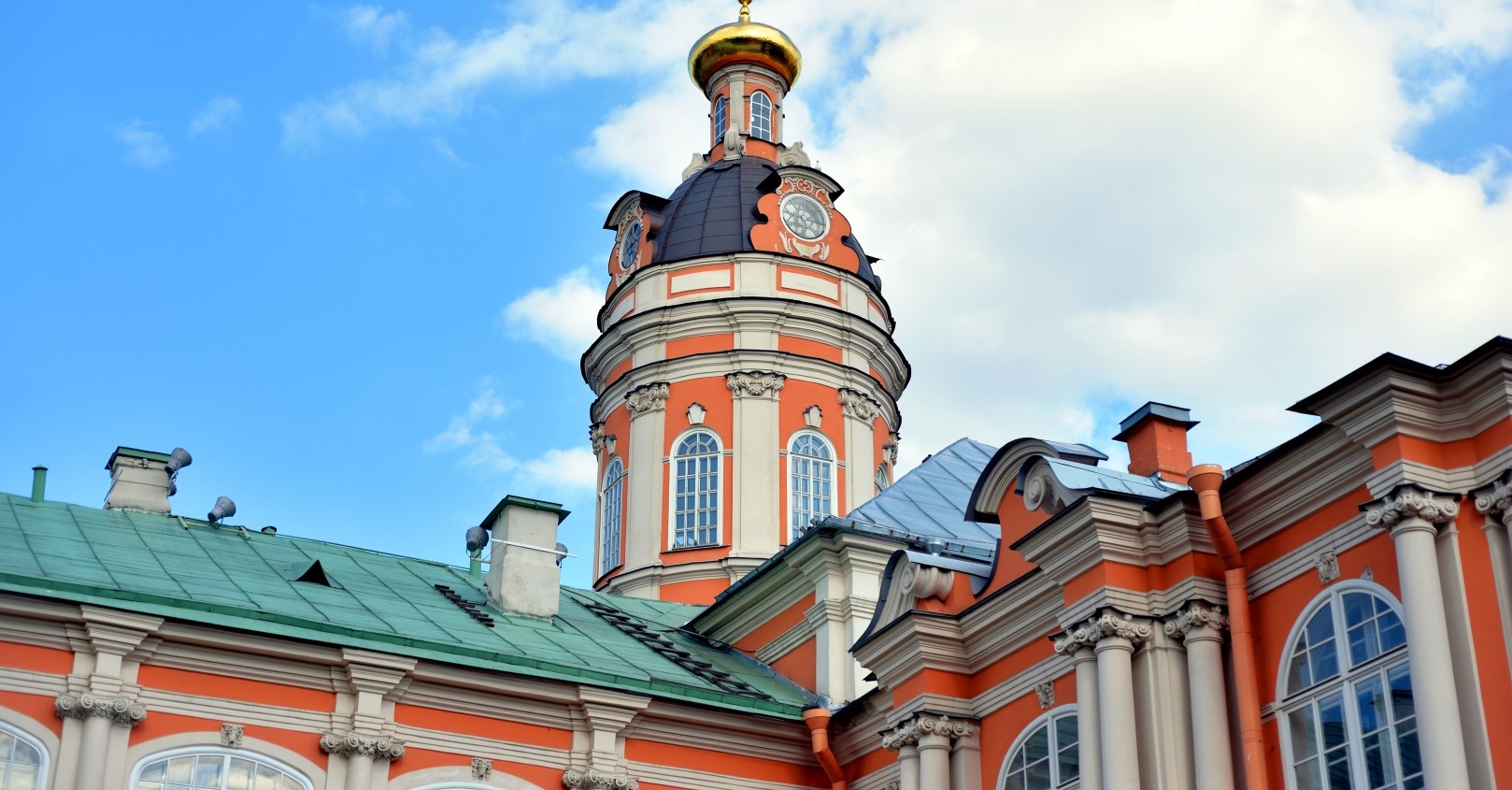 Автобусная экскурсия «Православные храмы Петербурга» Автобусная экскурсия «Православные храмы Петербурга» со скидкой до 34%