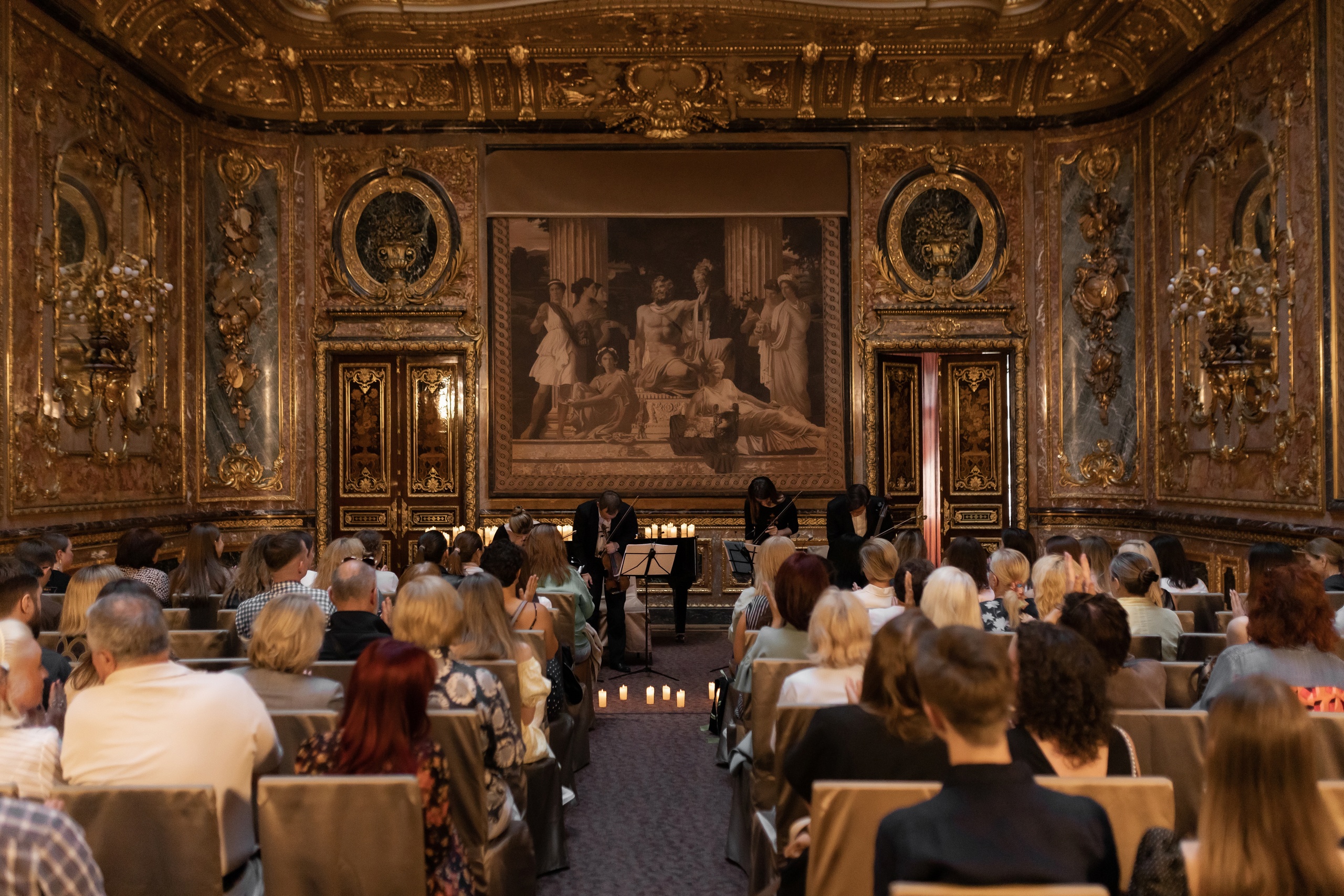 Концерт при свечах «Шедевры неоклассики: от Циммера до Эйнауди» в особняке Половцова со скидкой 30%